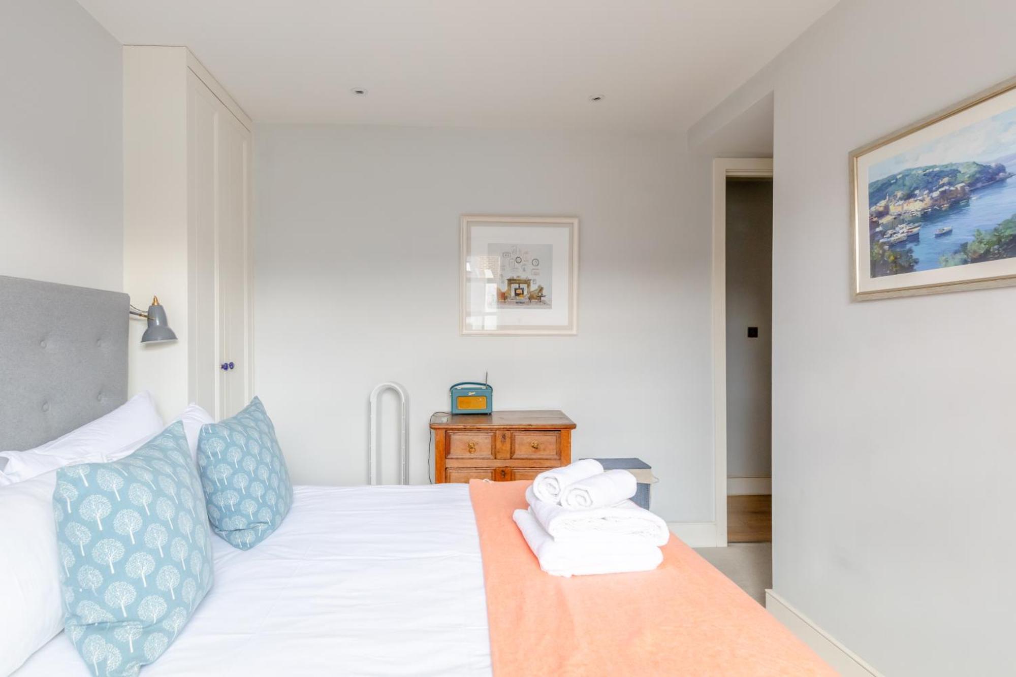 Bright & Stylish 1bd Flat - Wandsworth Town Appartamento Londra