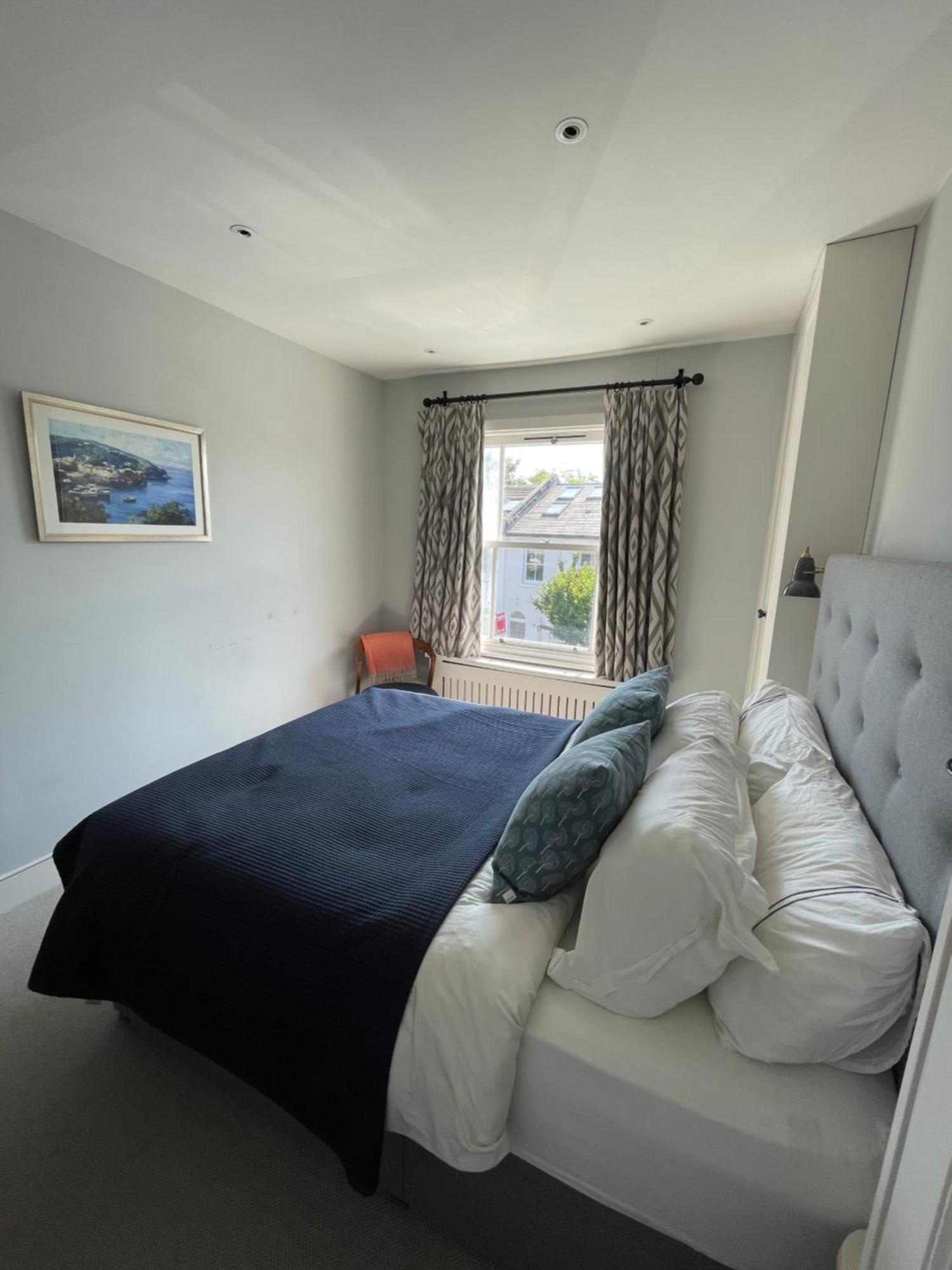 Bright & Stylish 1bd Flat - Wandsworth Town *