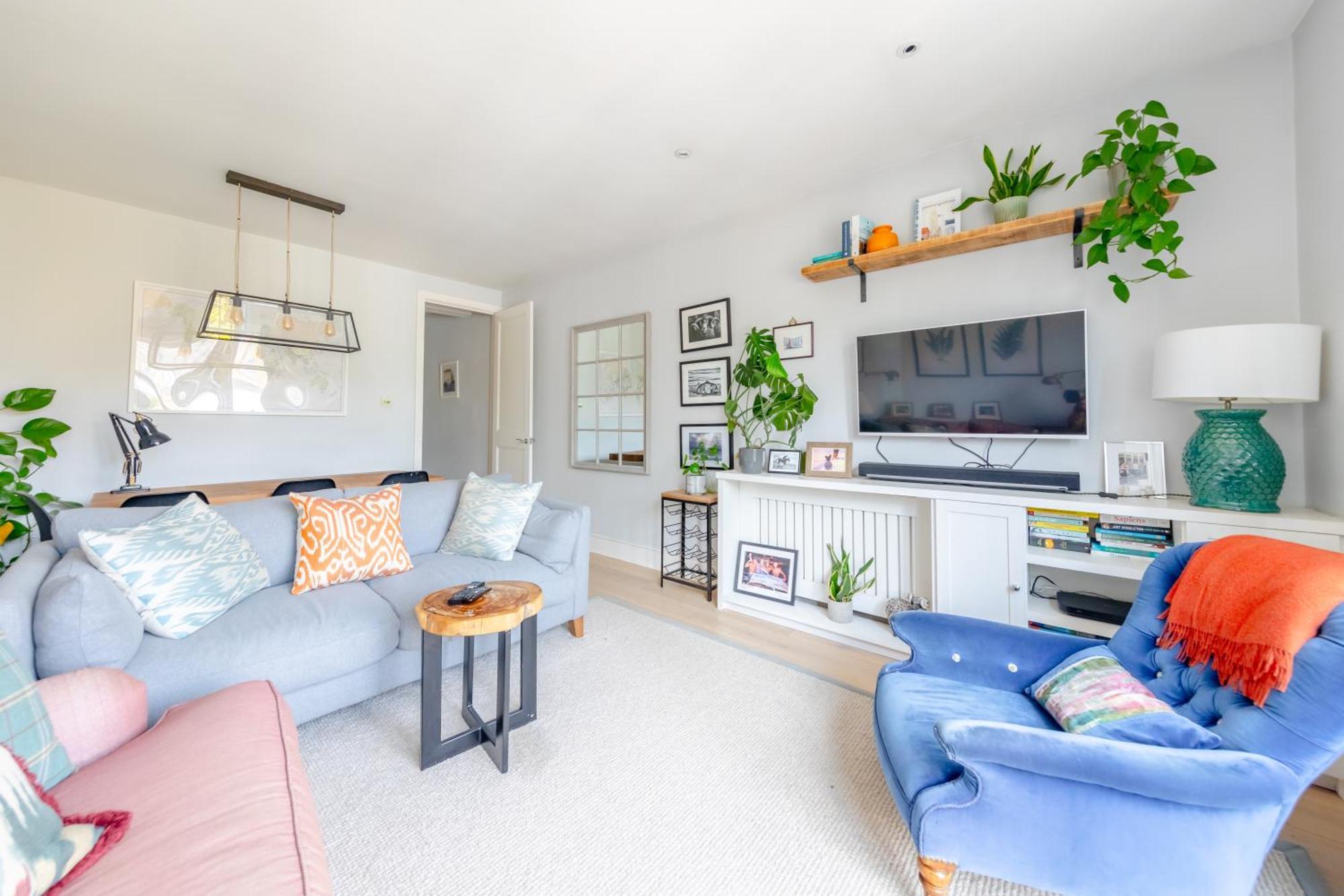 Bright & Stylish 1bd Flat - Wandsworth Town Londra