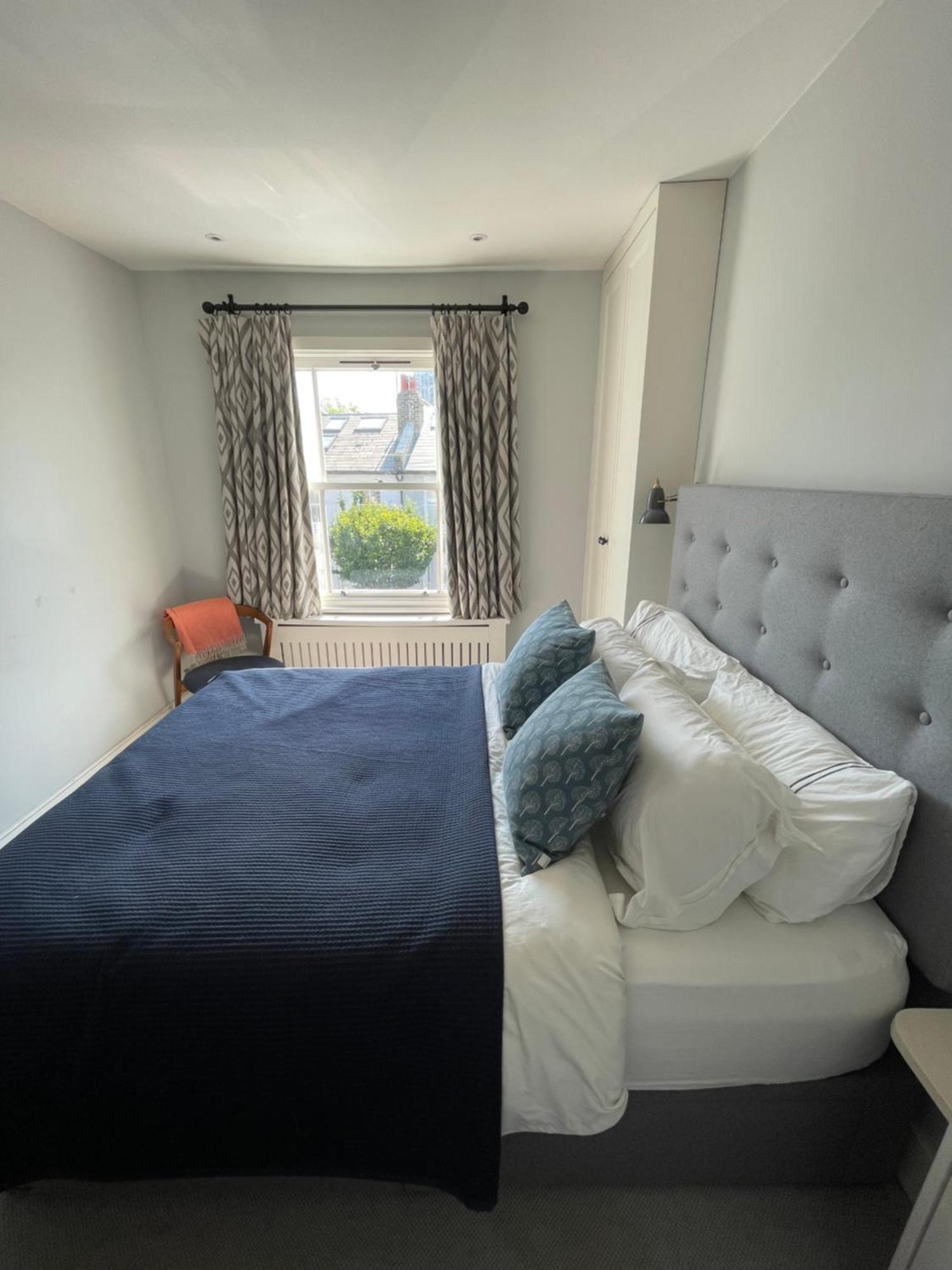 Bright & Stylish 1bd Flat - Wandsworth Town Londra